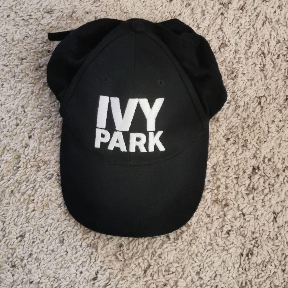 Ivy Park cap